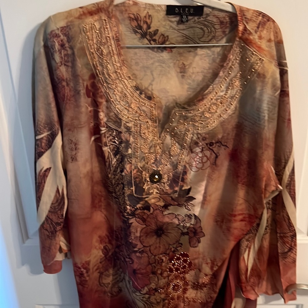 Womens shirt